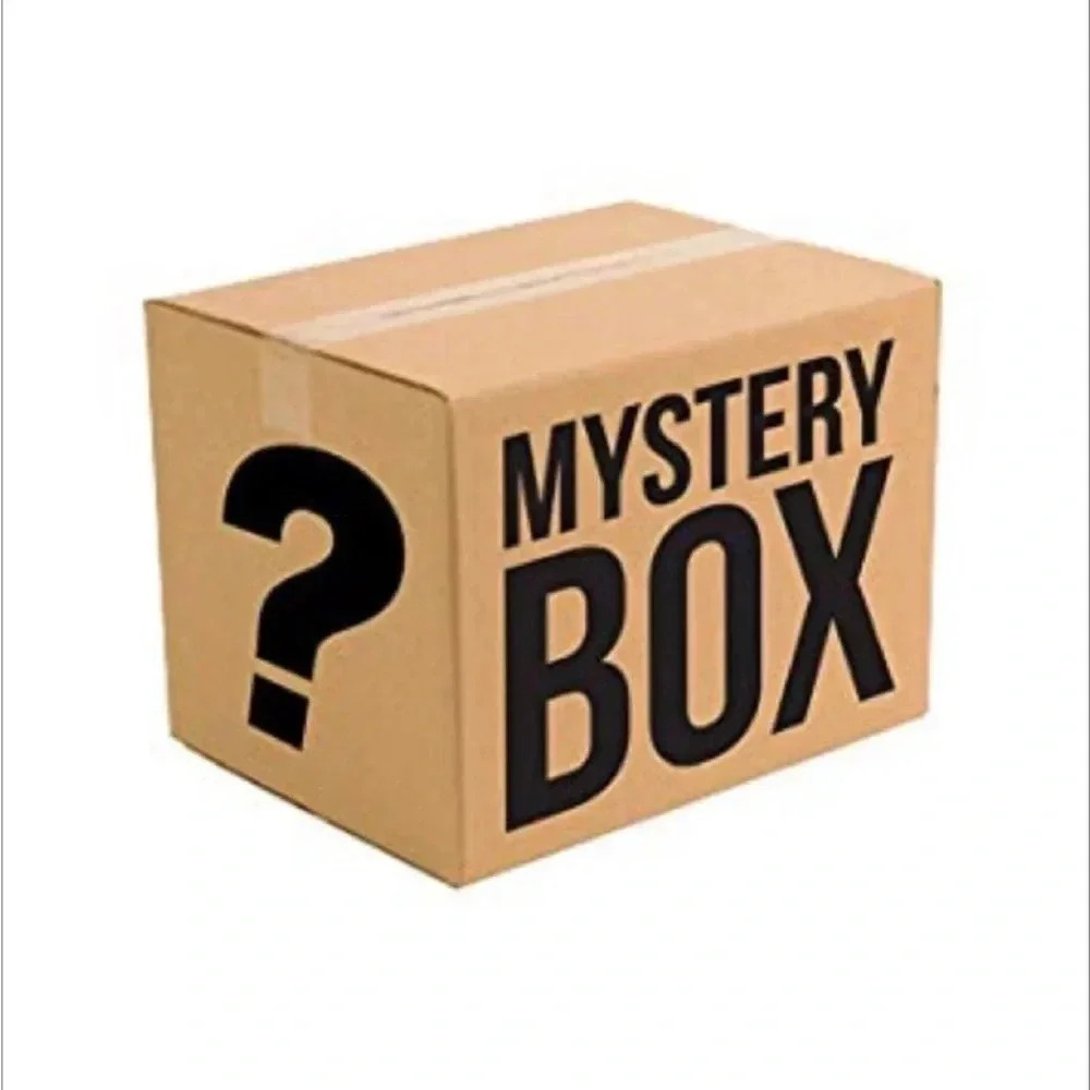 ⁉️MYSTERY BOX⁉️NWT 5 Piece Women’s DOE & RAE Clothing Box | LARGE |